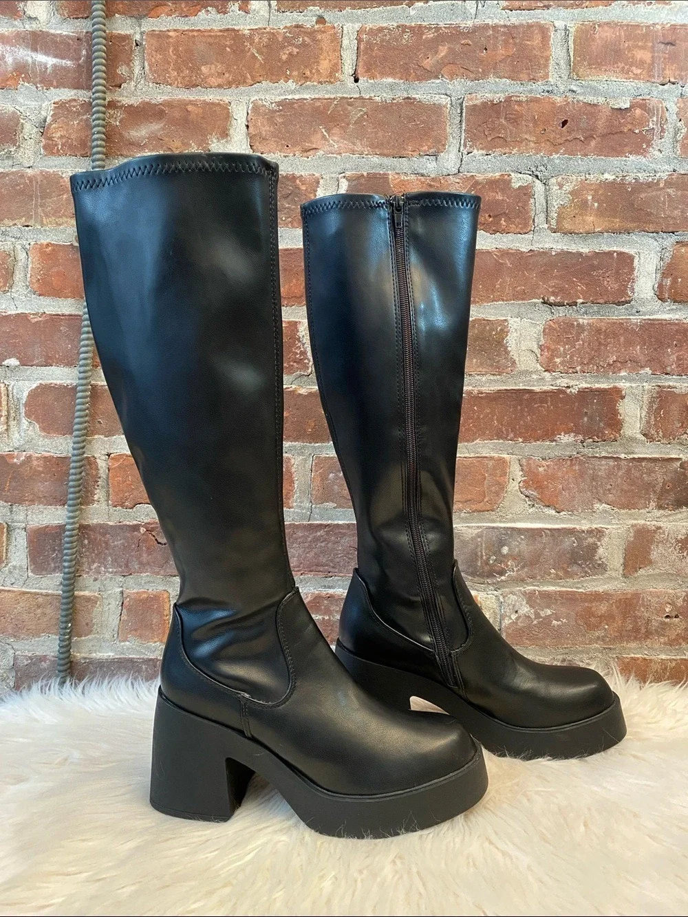 Madden Girl Silass Chunky Heel Platform Festival Zip Up Knee High Boots, Size 8